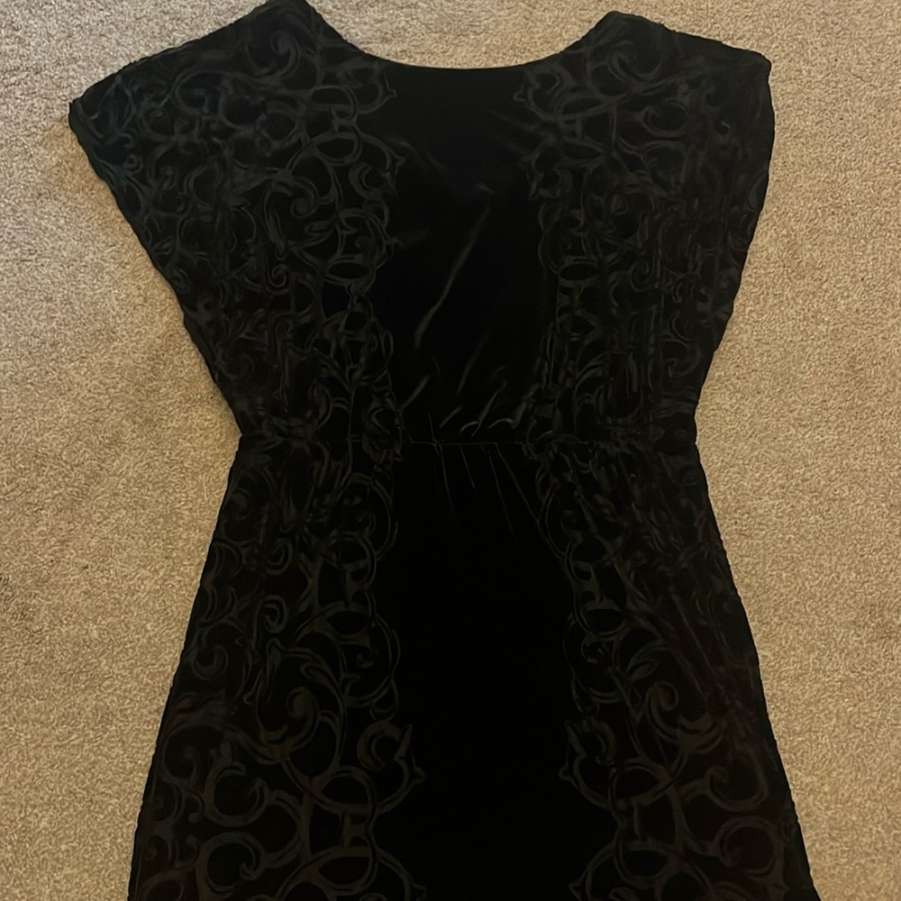 Black velvet dress